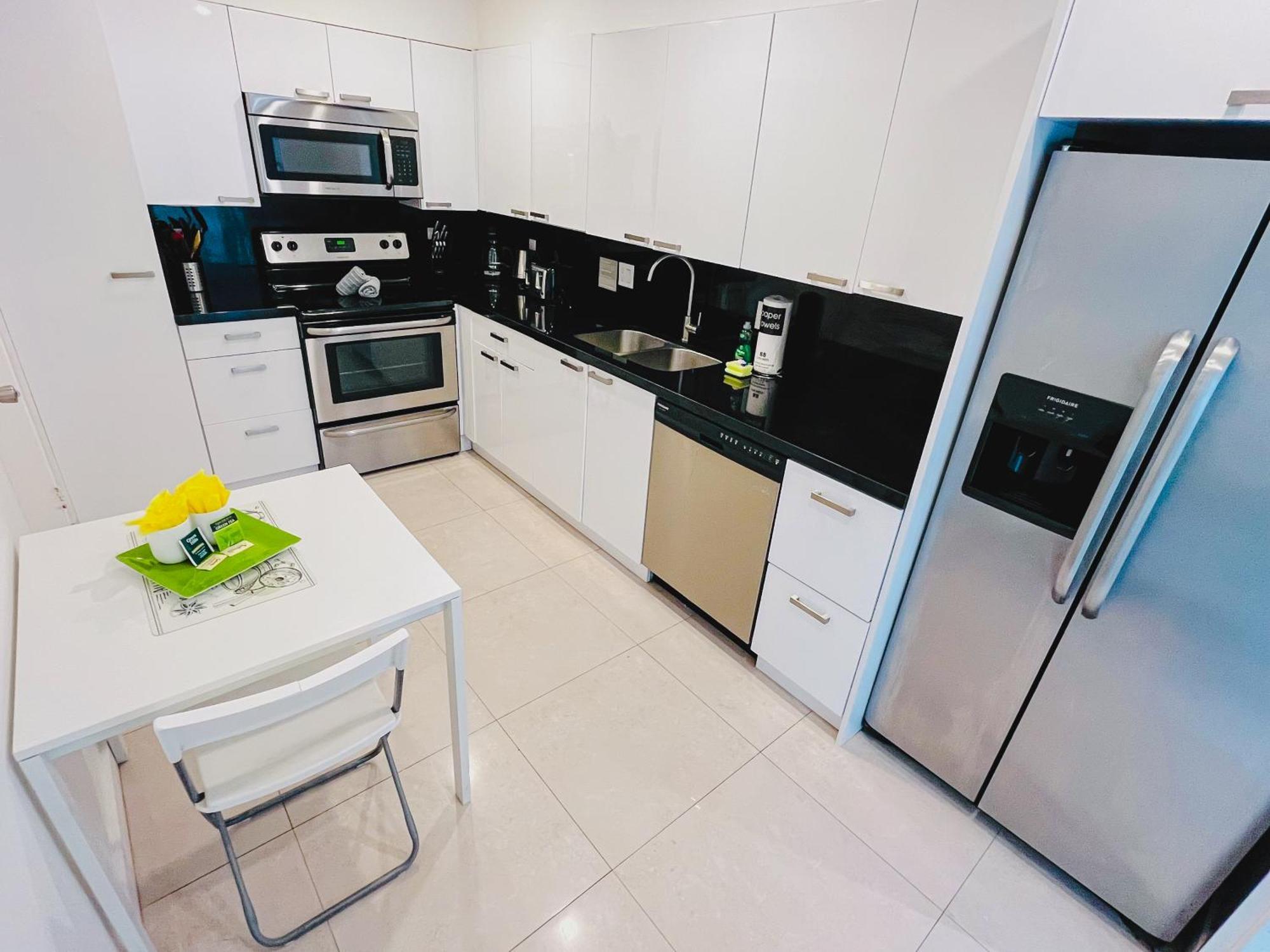 Miami Hollywood Awesome 2 Bedroom 2 Bathroom 003-22Bvic 외부 사진